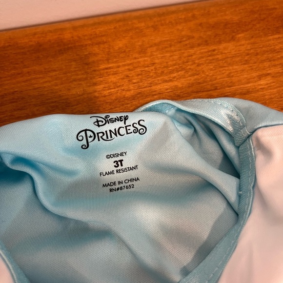 Disney Princess Pyjama Set Shirt & Pants - Blue and Pink Size 3T Girls - Picture 8 of 8